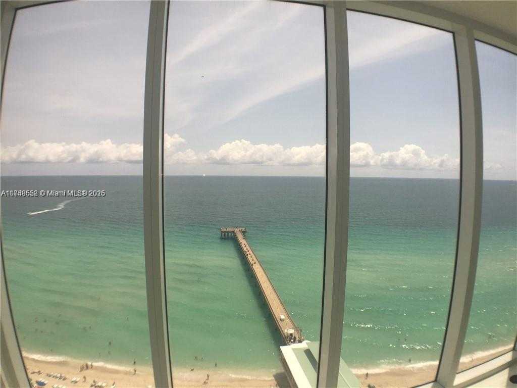 Small Image of 16699 COLLINS AVENUE #1702, Sunny Isles Beach Number 3