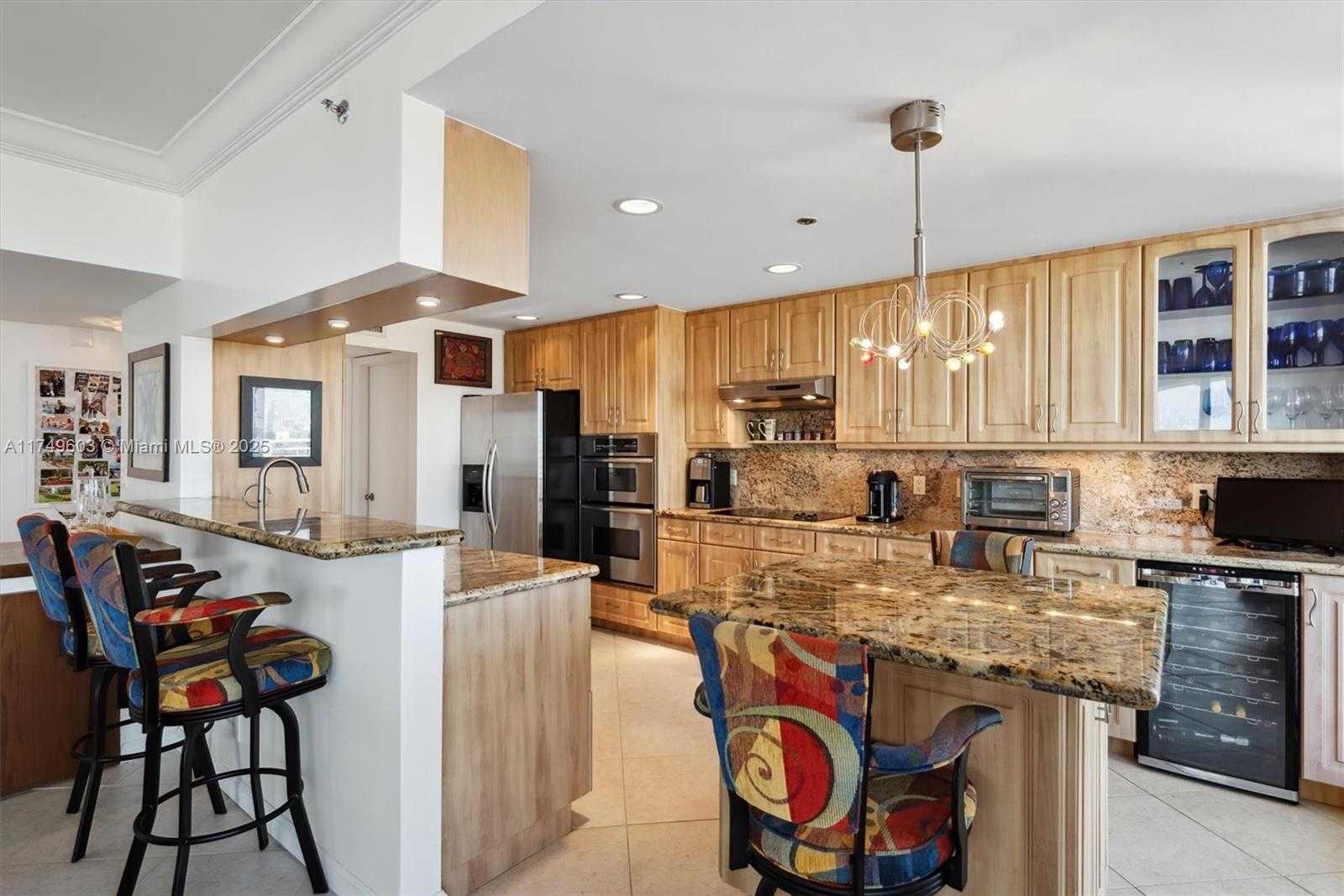 Small Image of 300 THREE ISLANDS BLVD #PH2A, Hallandale Beach Number 11