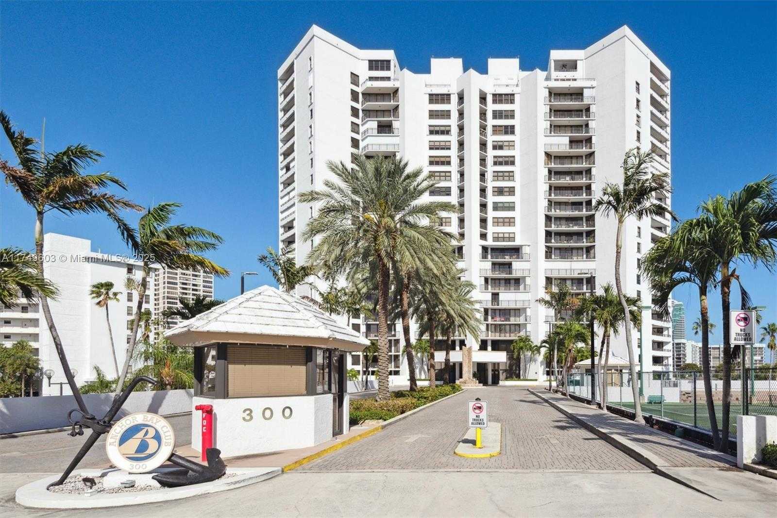 Small Image of 300 THREE ISLANDS BLVD #PH2A, Hallandale Beach Number 21