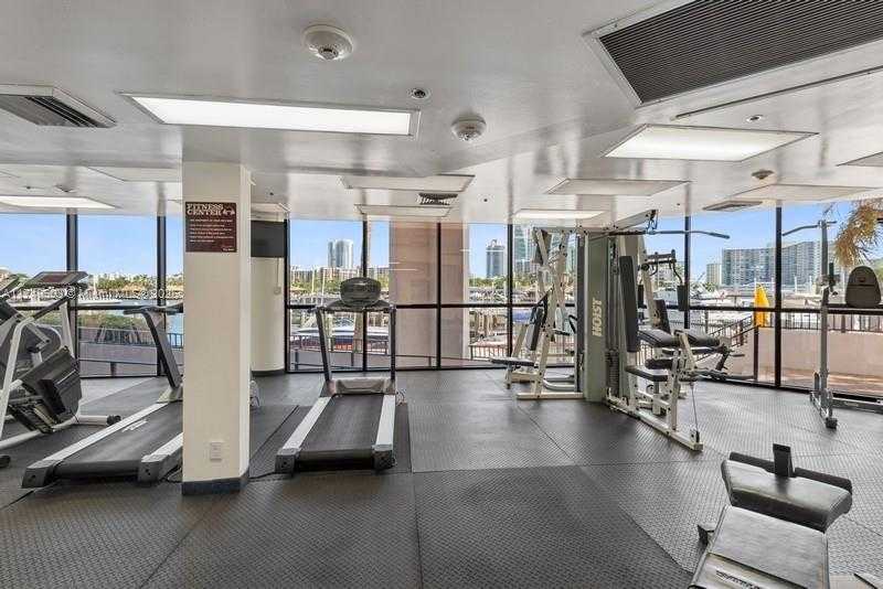 Small Image of 300 THREE ISLANDS BLVD #PH2A, Hallandale Beach Number 24