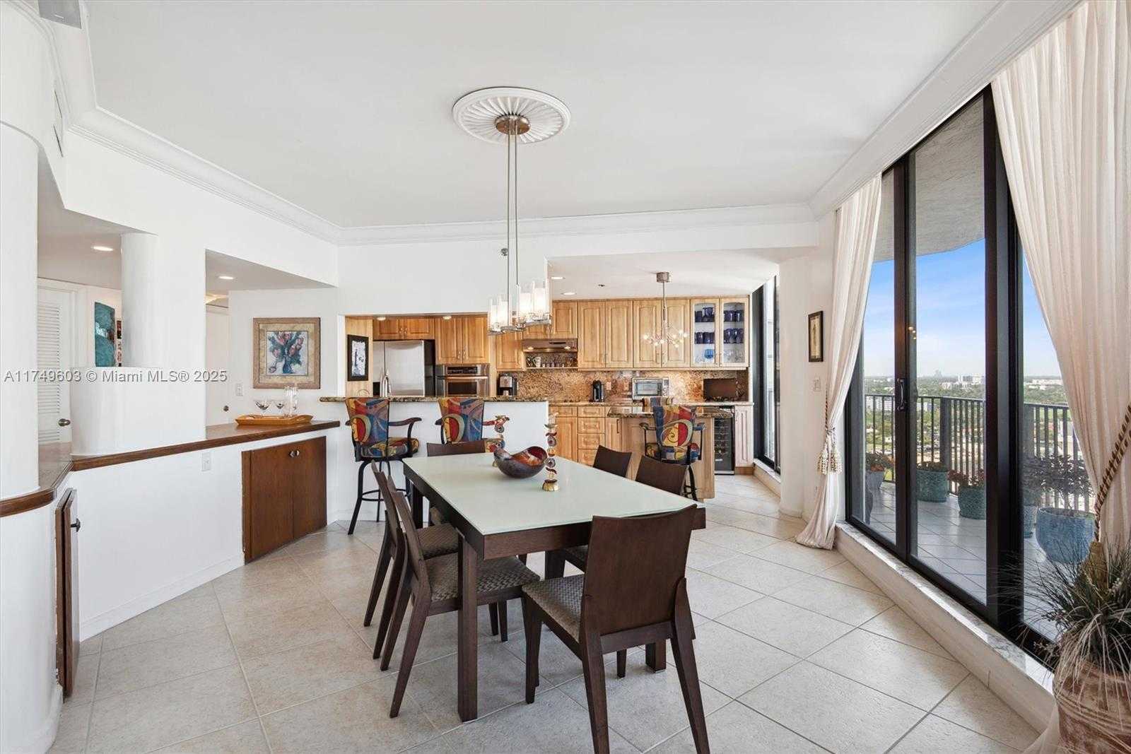 Small Image of 300 THREE ISLANDS BLVD #PH2A, Hallandale Beach Number 8