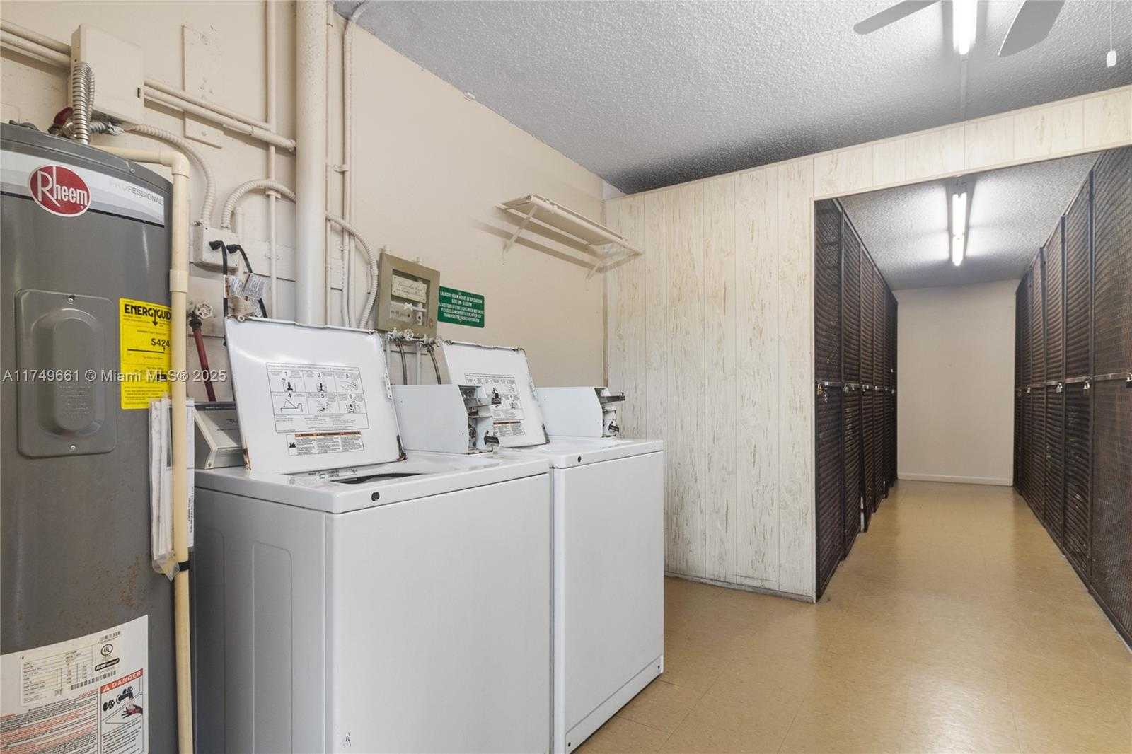 Small Image of 2401 ANTIGUA CIR #E3, Coconut Creek Number 17