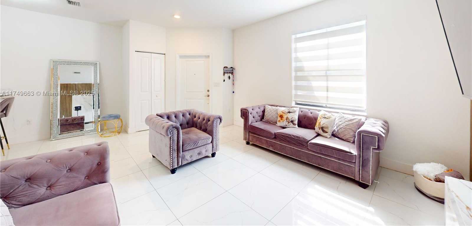 Small Image of 11807 SOUTH WEST 245TH TER, Homestead Number 13