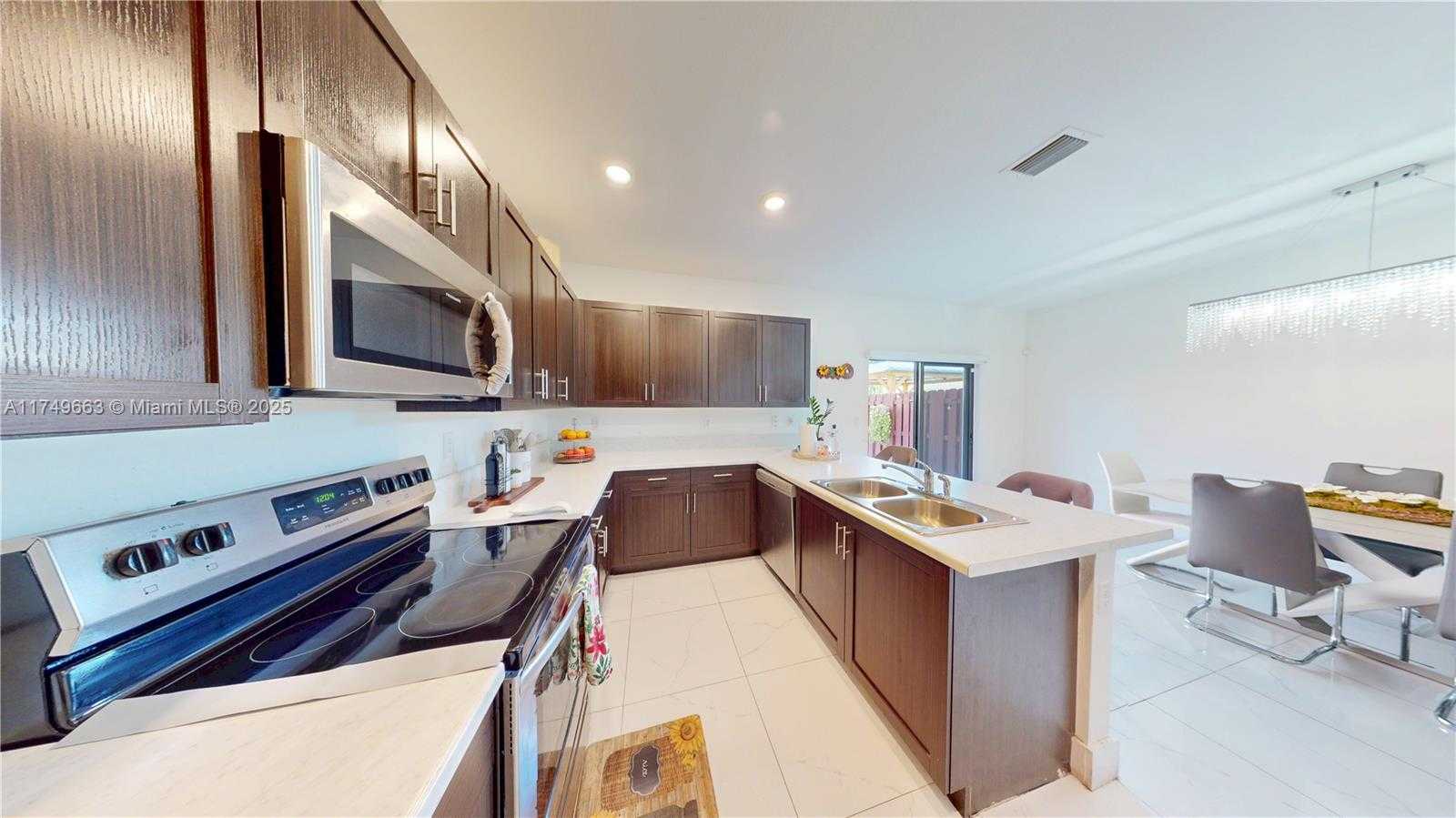 Small Image of 11807 SOUTH WEST 245TH TER, Homestead Number 27