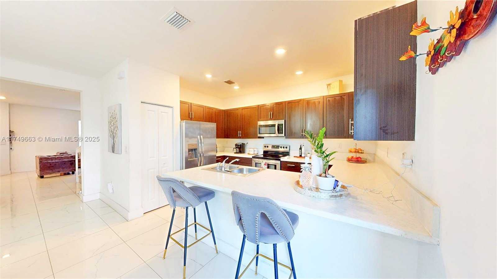Small Image of 11807 SOUTH WEST 245TH TER, Homestead Number 29