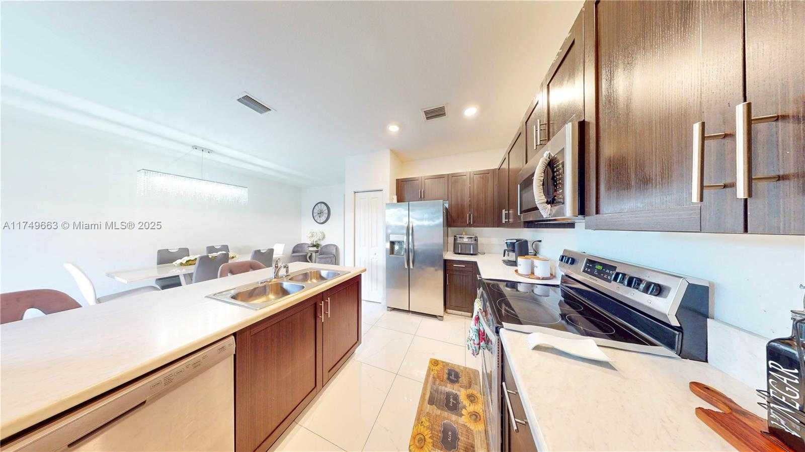 Small Image of 11807 SOUTH WEST 245TH TER, Homestead Number 30