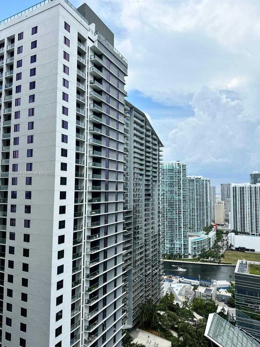 Small Image of 45 SOUTH WEST 9TH ST #3407, Miami Number 12