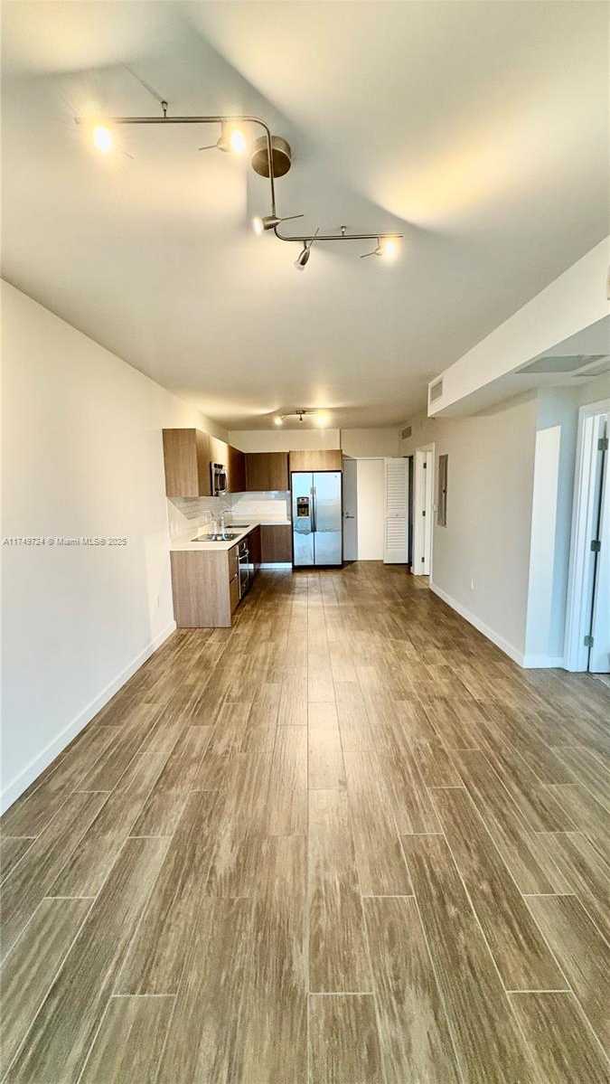 Small Image of 1600 SOUTH WEST 1ST AVE #703, Miami Number 13