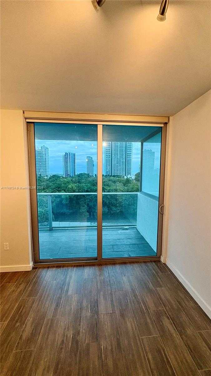 Small Image of 1600 SOUTH WEST 1ST AVE #703, Miami Number 15