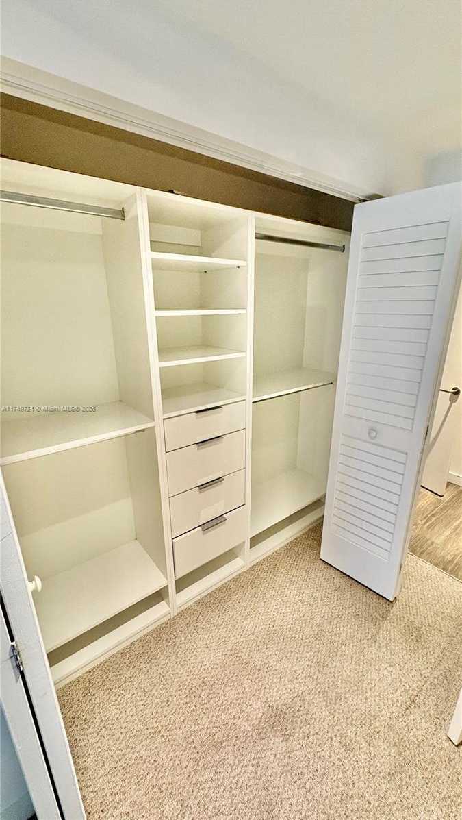 Small Image of 1600 SOUTH WEST 1ST AVE #703, Miami Number 17