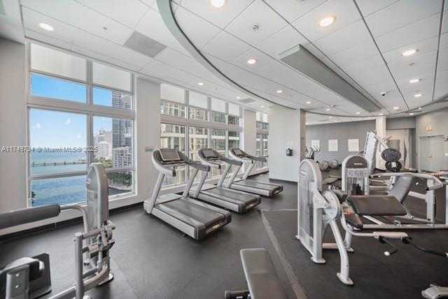 Small Image of 300 SOUTH BISCAYNE BLVD #T-2101, Miami Number 17