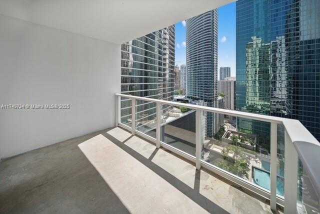 Small Image of 300 SOUTH BISCAYNE BLVD #T-2101, Miami Number 3