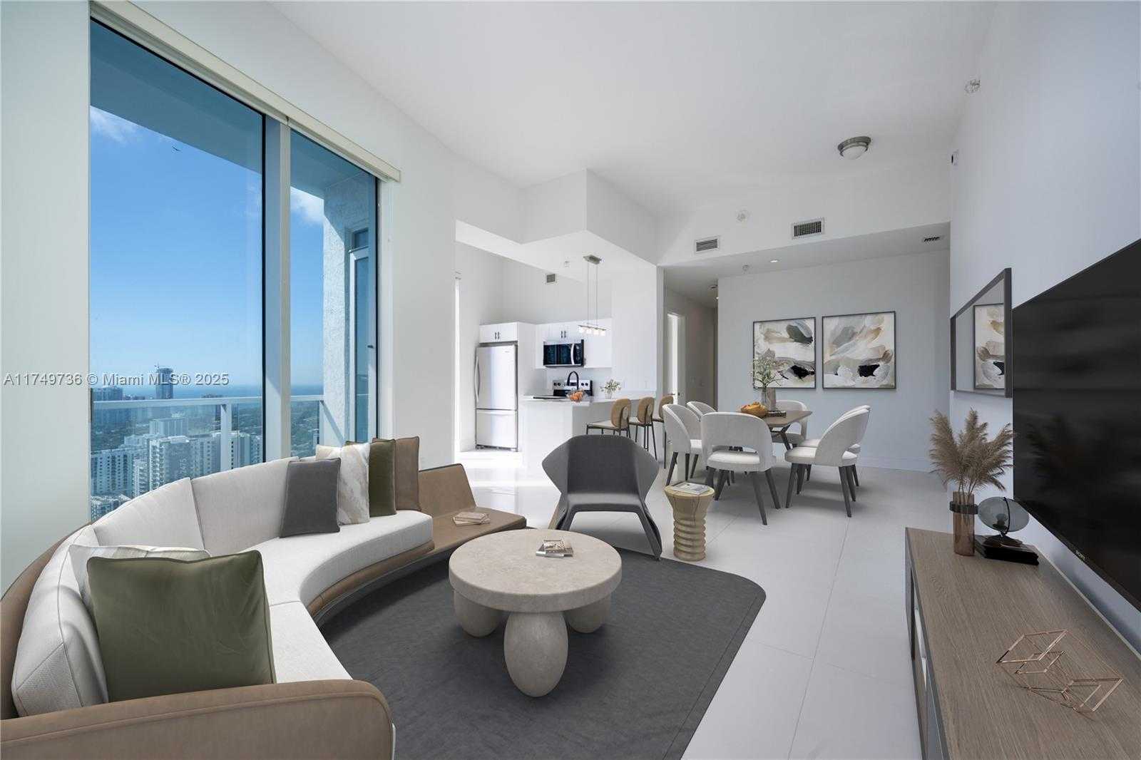 Small Image of 185 SOUTH WEST 7TH ST #4412, Miami Number 2