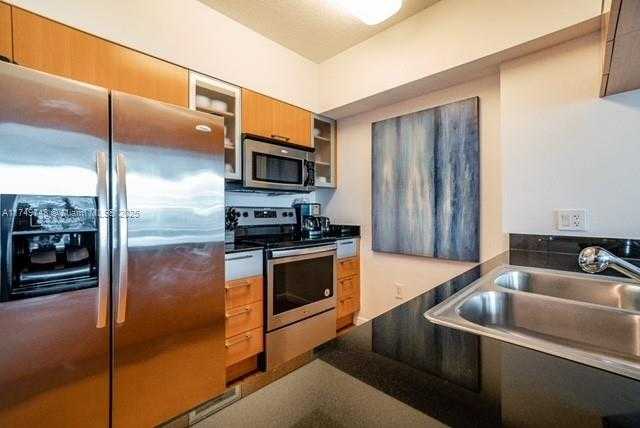 Small Image of 1750 NORTH BAYSHORE DR #5505, Miami Number 12