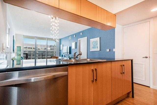 Small Image of 1750 NORTH BAYSHORE DR #5505, Miami Number 14