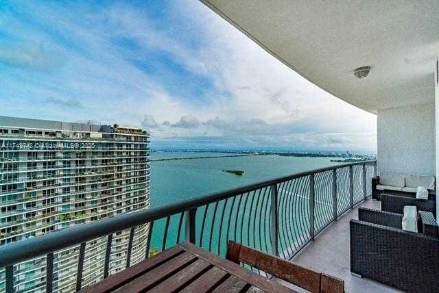 Small Image of 1750 NORTH BAYSHORE DR #5505, Miami Number 20