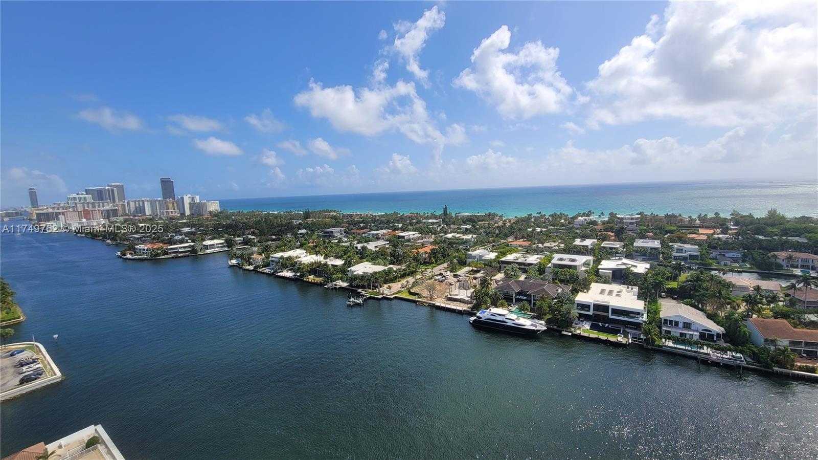 Small Image of 20201 E Country Club Dr, Aventura, FL 33180, USA Number 26
