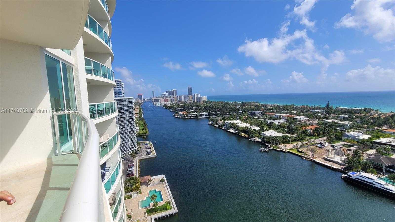 Small Image of 20201 E Country Club Dr, Aventura, FL 33180, USA Number 27