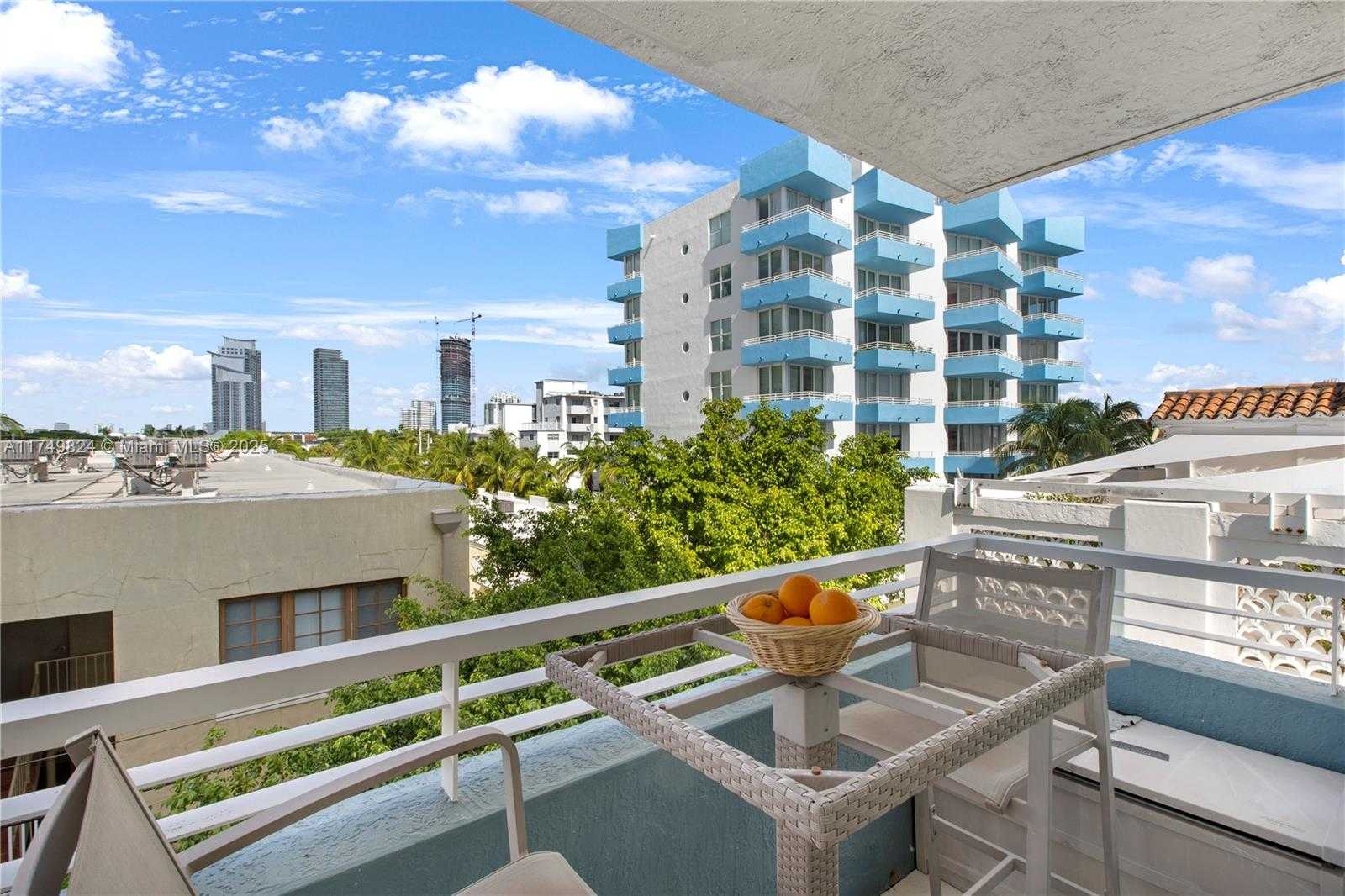 Small Image of 200 OCEAN DR #5D, Miami Beach Number 18