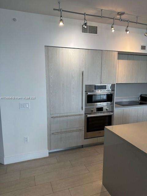 Small Image of 4010 SOUTH OCEAN DR #R2702, Hollywood Number 3