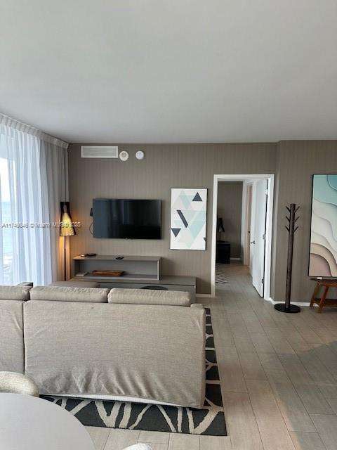 Small Image of 4010 SOUTH OCEAN DR #R2702, Hollywood Number 7
