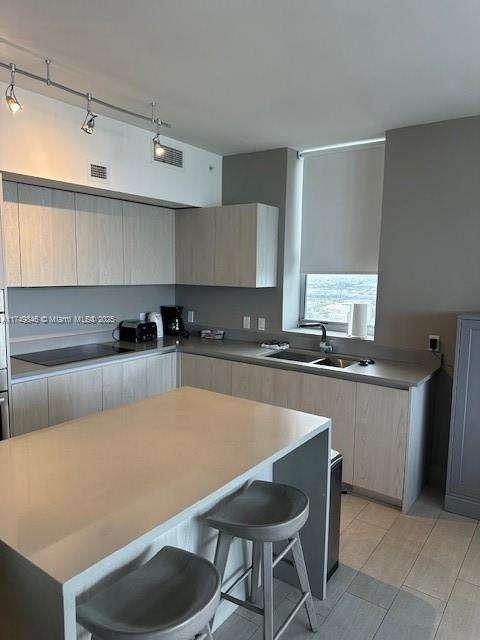 Small Image of 4010 SOUTH OCEAN DR #R2702, Hollywood Number 8