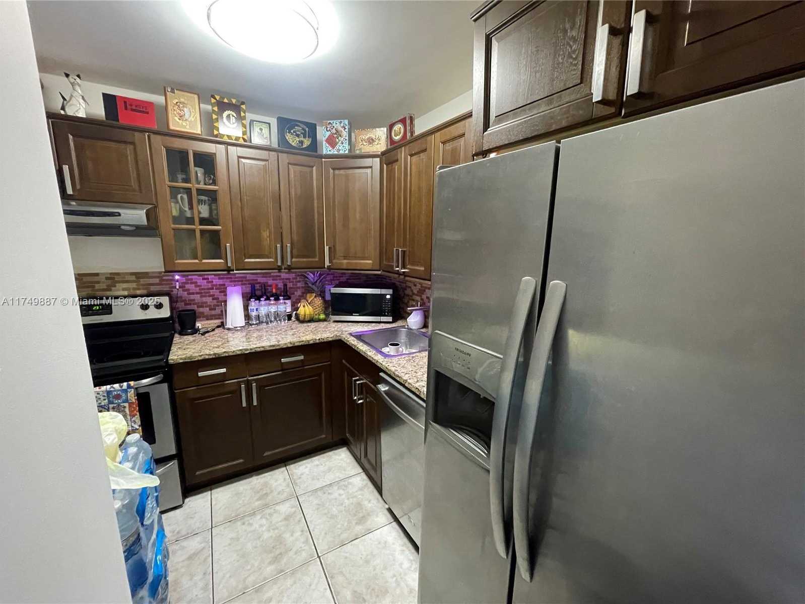 Small Image of 2101 SOUTH OCEAN DR #205, Hollywood Number 10