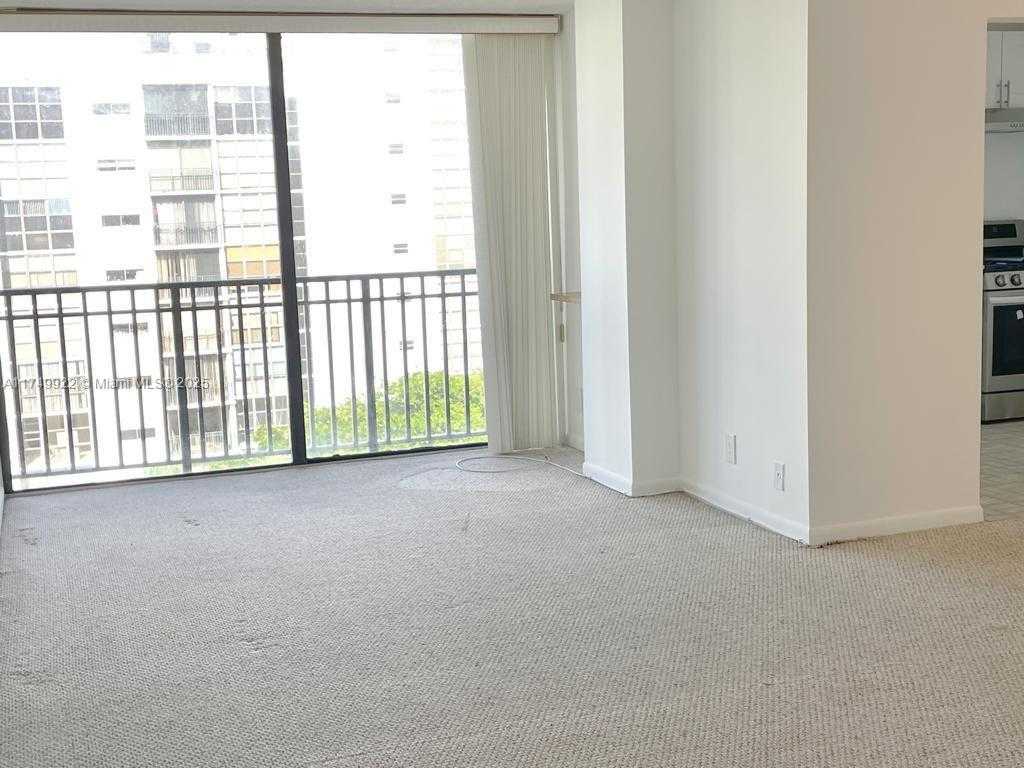 Small Image of 16919 NORTH BAY RD #706, Sunny Isles Beach Number 13