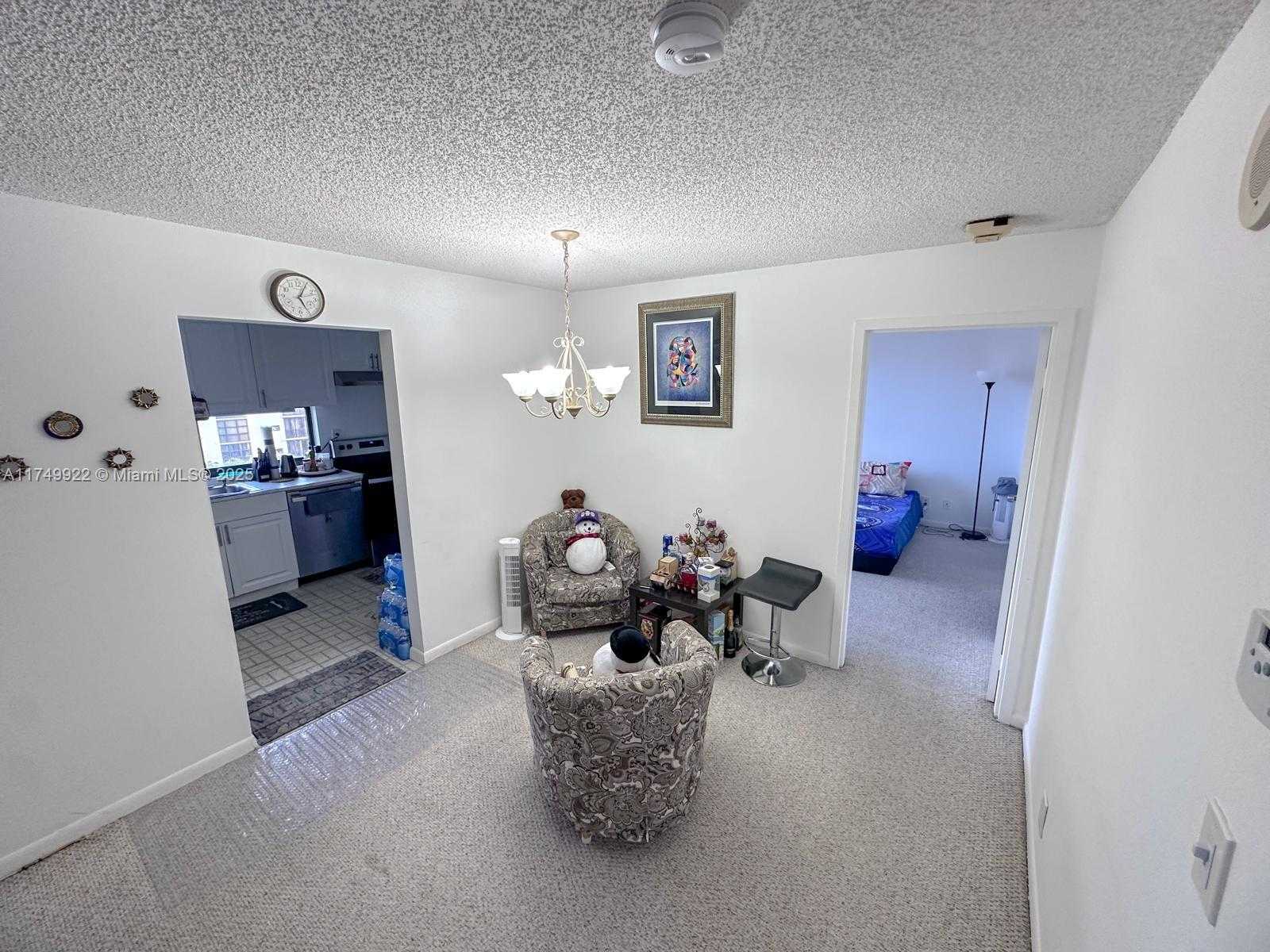 Small Image of 16919 NORTH BAY RD #706, Sunny Isles Beach Number 26