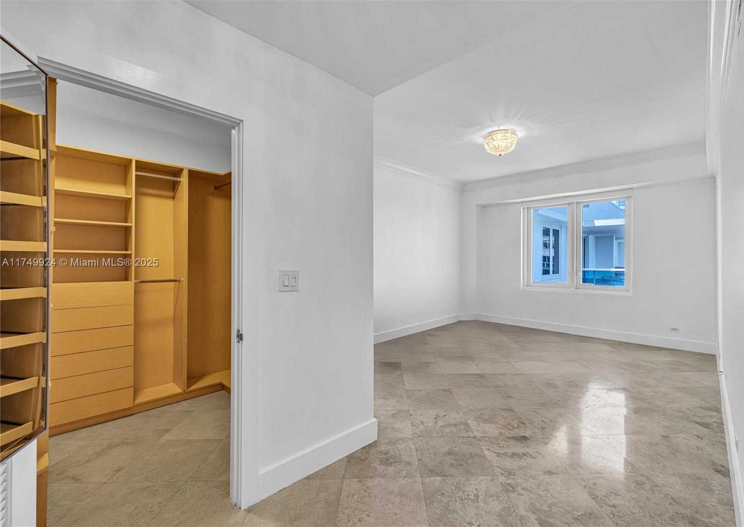 Small Image of 2301 COLLINS AVE #PH18, Miami Beach Number 24