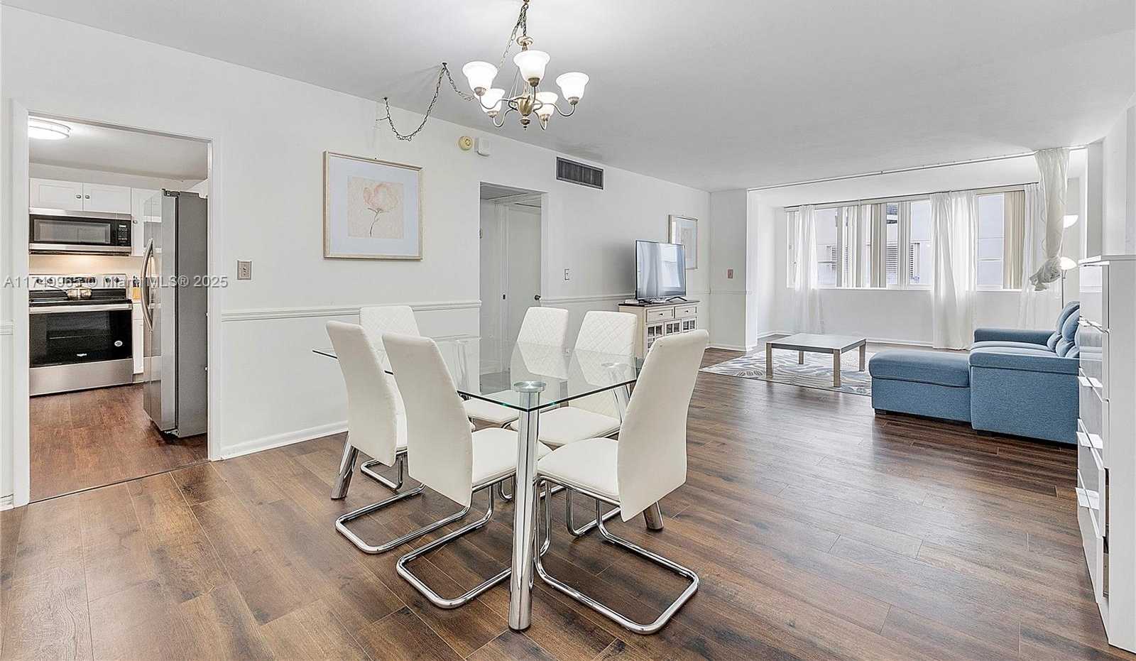 Small Image of 5005 COLLINS AVE #222, Miami Beach Number 6
