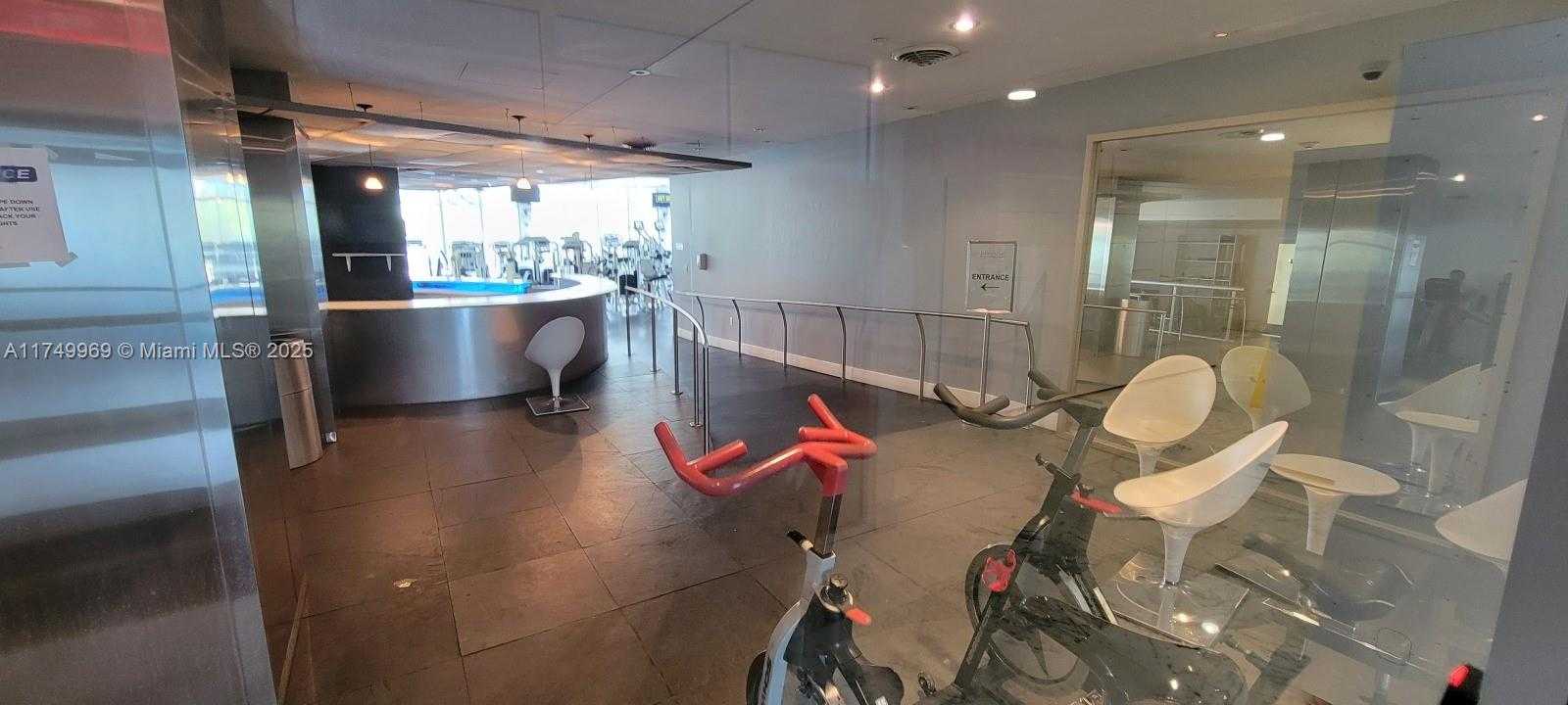 Small Image of 1000 WEST AVE #1101, Miami Beach Number 15