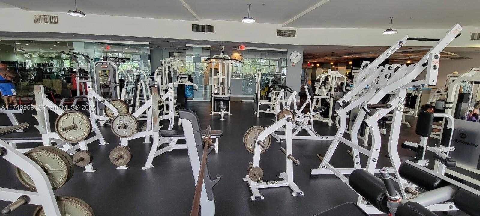 Small Image of 1000 WEST AVE #1101, Miami Beach Number 16