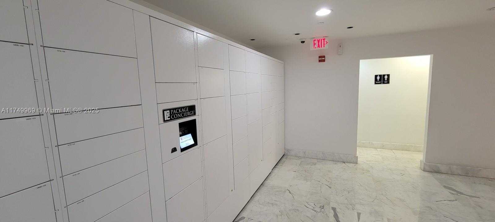 Small Image of 1000 WEST AVE #1101, Miami Beach Number 21