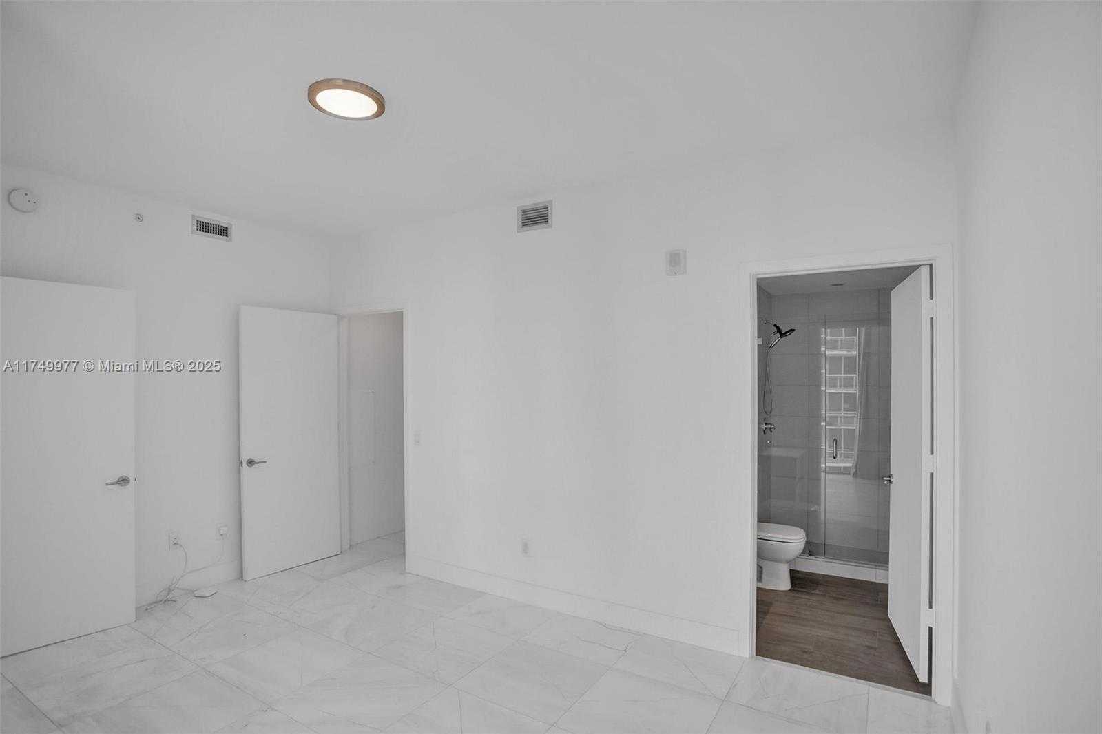 Small Image of 2900 NORTH EAST 7TH AVE #1601, Miami Number 23