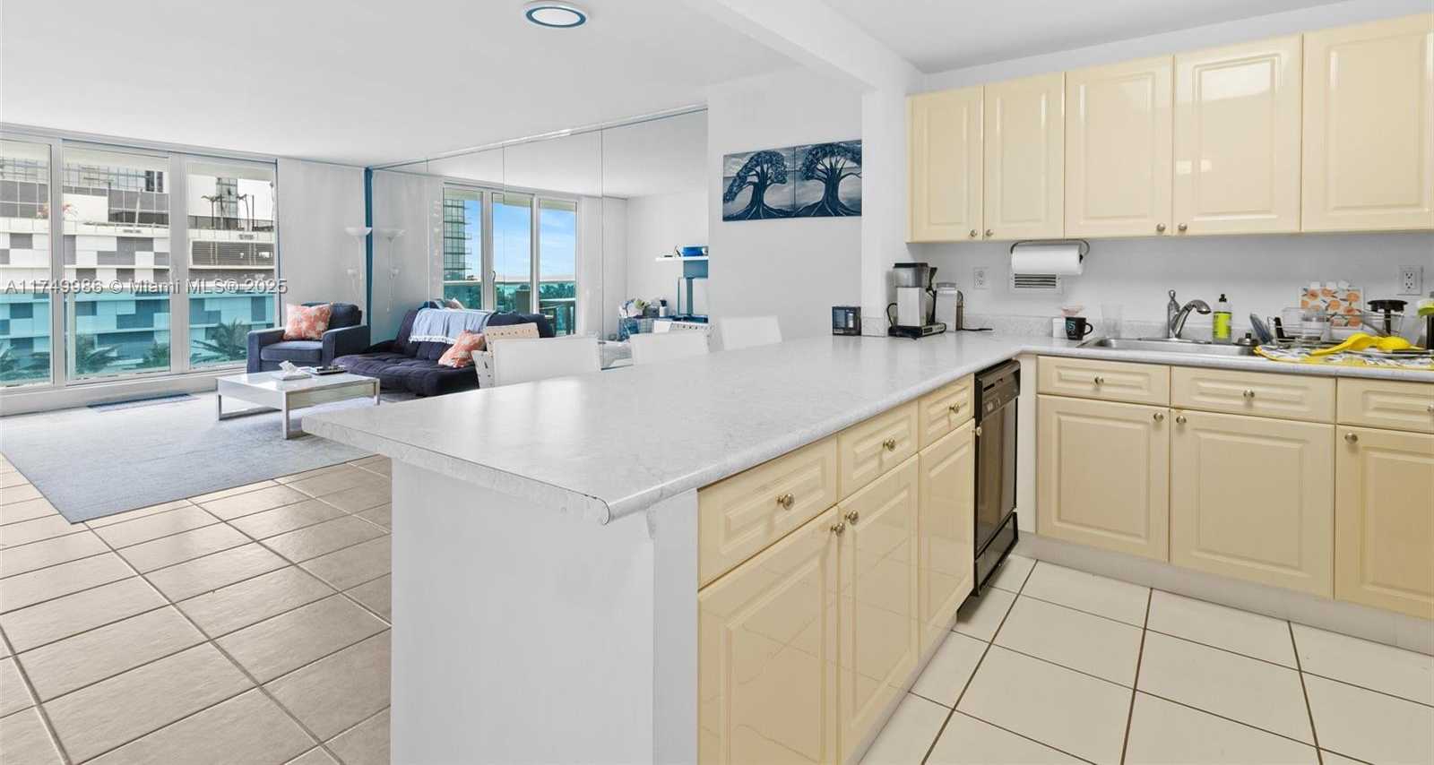 Small Image of 2301 COLLINS AVE #504, Miami Beach Number 12