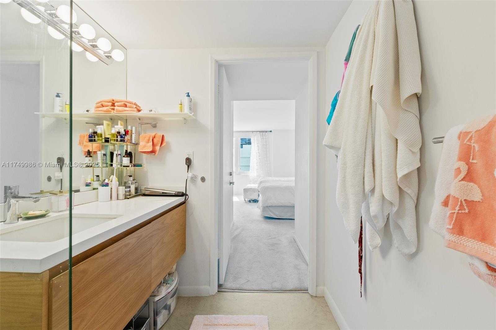 Small Image of 2301 COLLINS AVE #504, Miami Beach Number 20