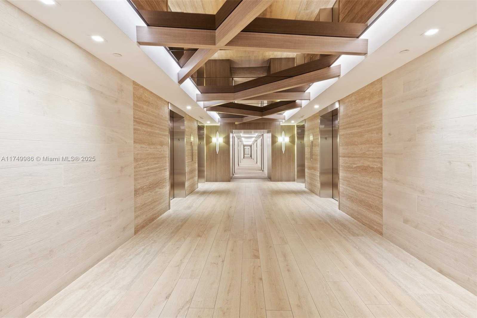 Small Image of 2301 COLLINS AVE #504, Miami Beach Number 22