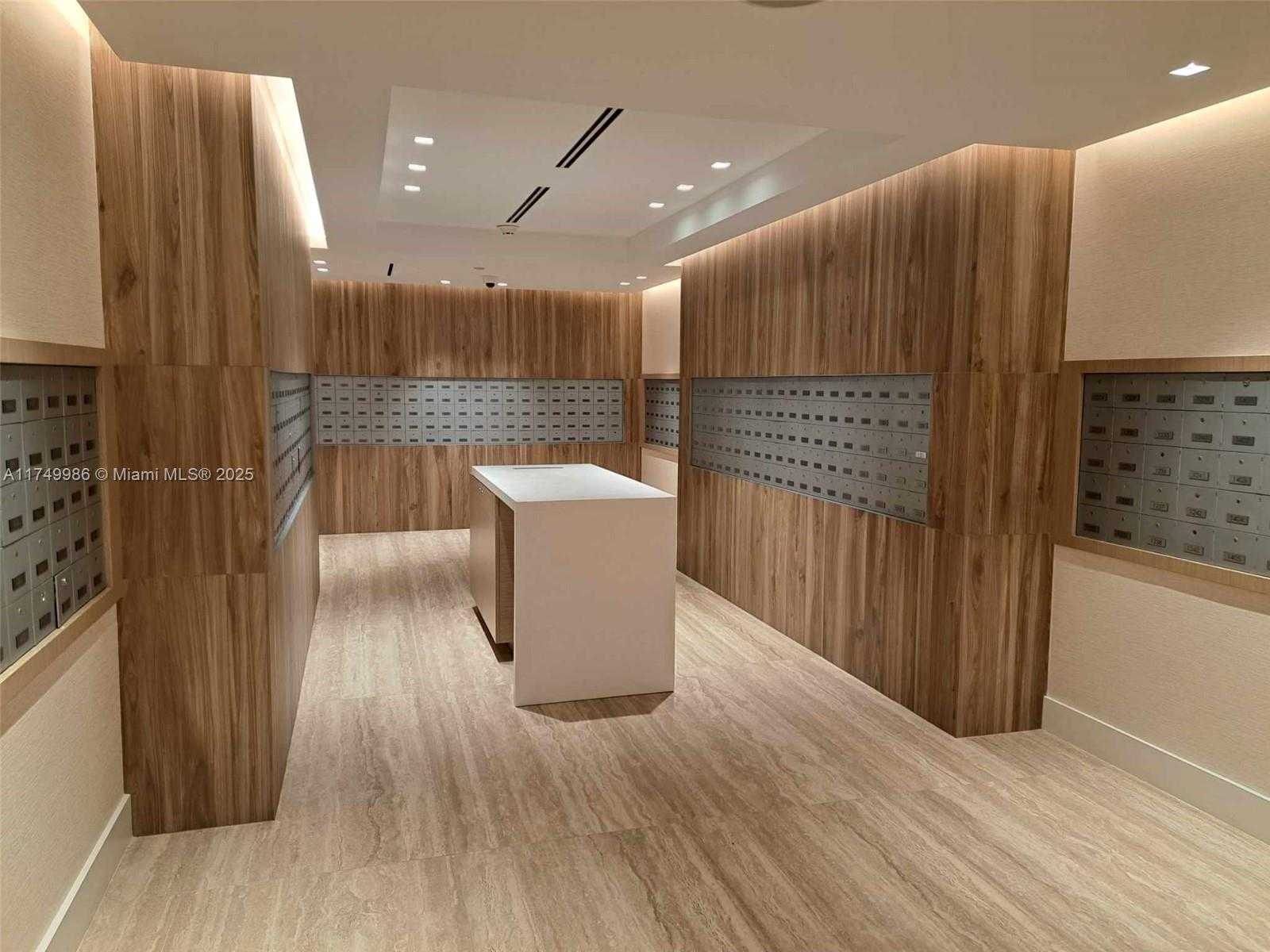 Small Image of 2301 COLLINS AVE #504, Miami Beach Number 27
