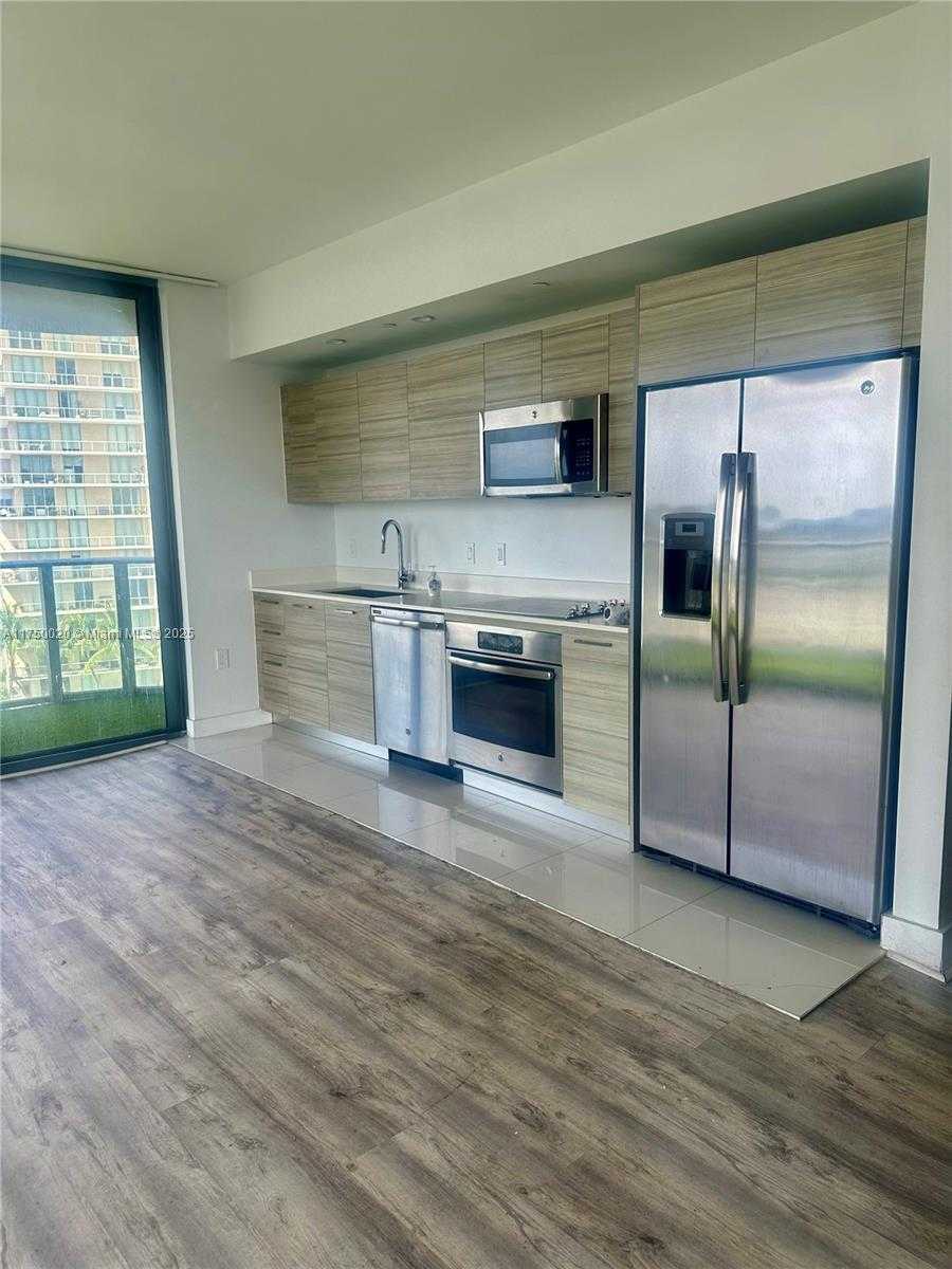 Small Image of 121 NORTH EAST 34TH ST #1416, Miami Number 8