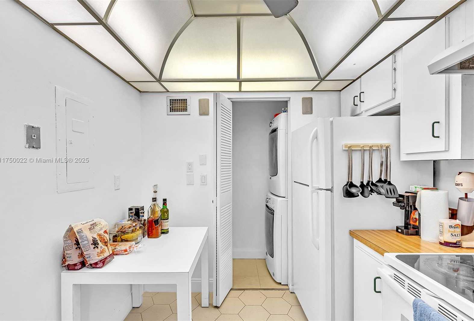 Small Image of 5860 NORTH WEST 44TH ST #111, Lauderhill Number 18