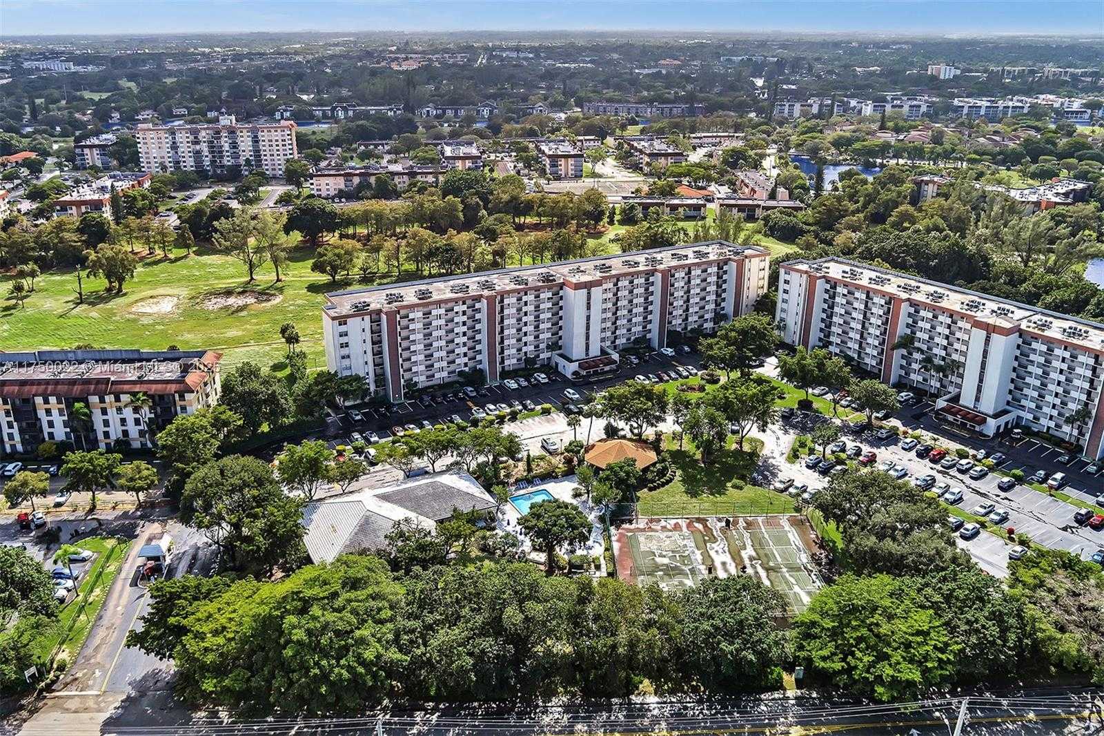Small Image of 5860 NORTH WEST 44TH ST #111, Lauderhill Number 41