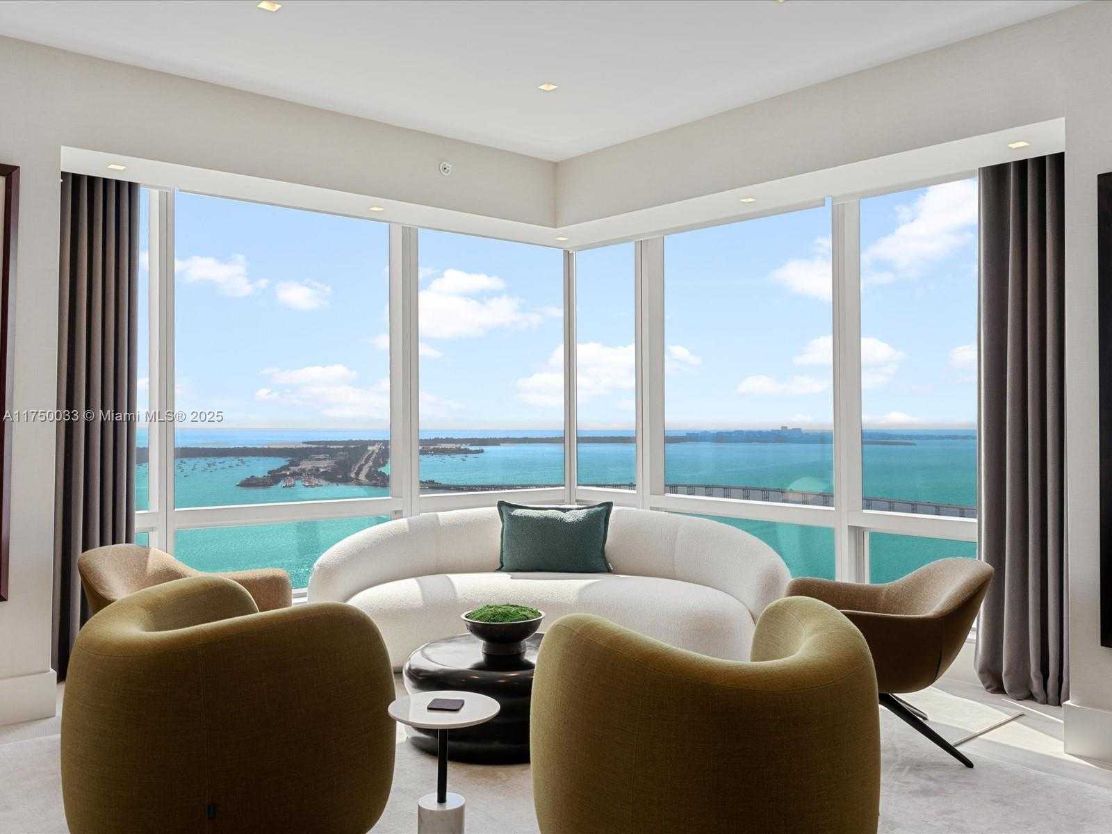 Small Image of 1425 BRICKELL AVE #42F, Miami Number 17