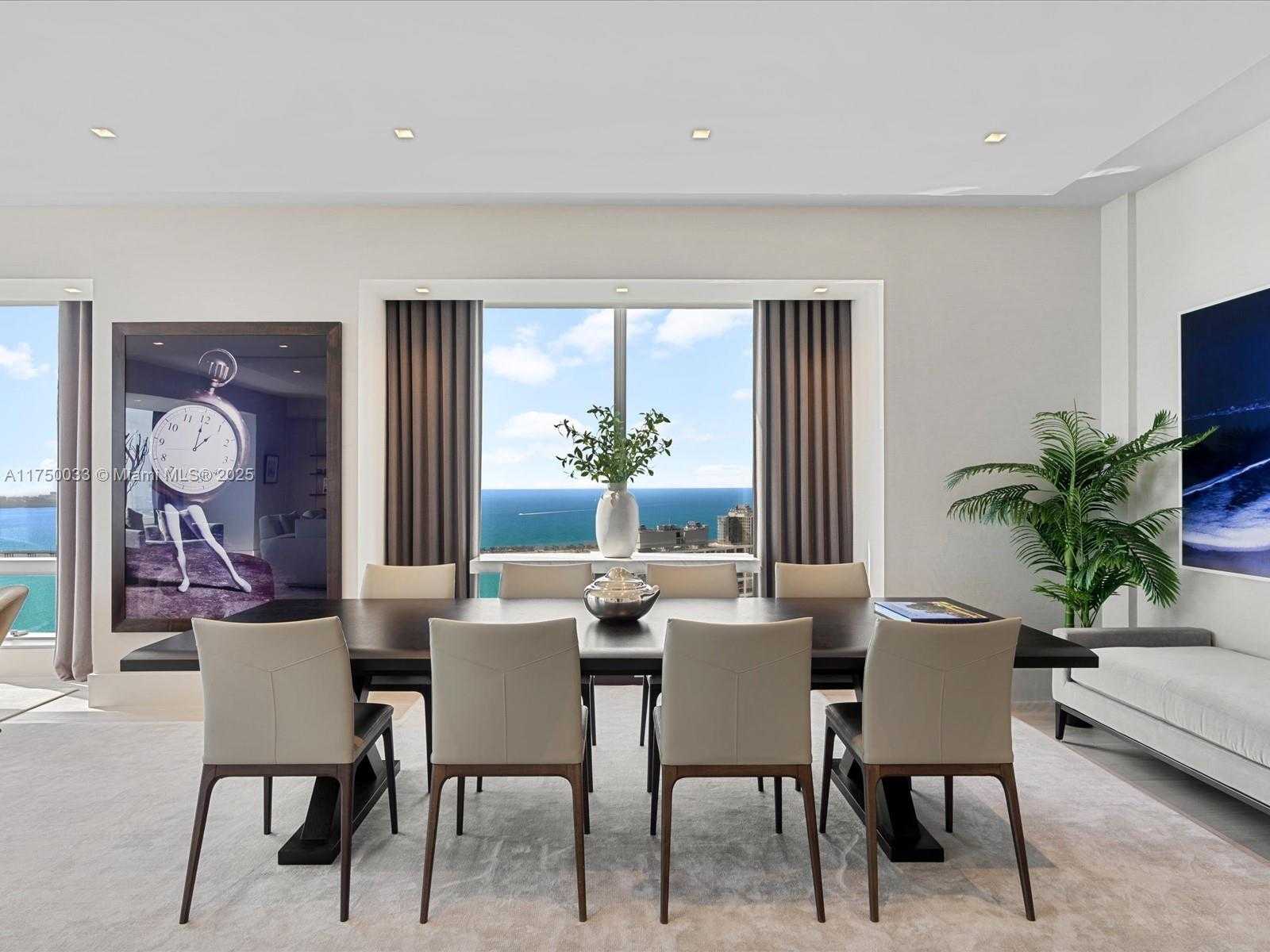 Small Image of 1425 BRICKELL AVE #42F, Miami Number 18