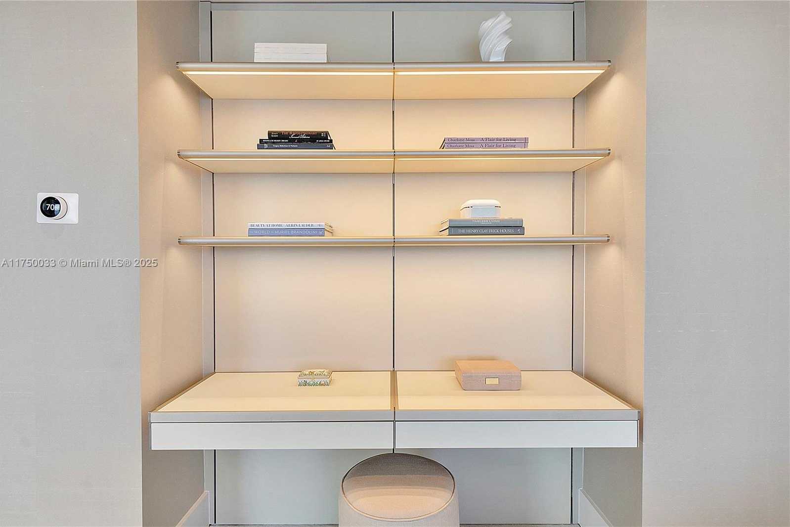 Small Image of 1425 BRICKELL AVE #42F, Miami Number 28