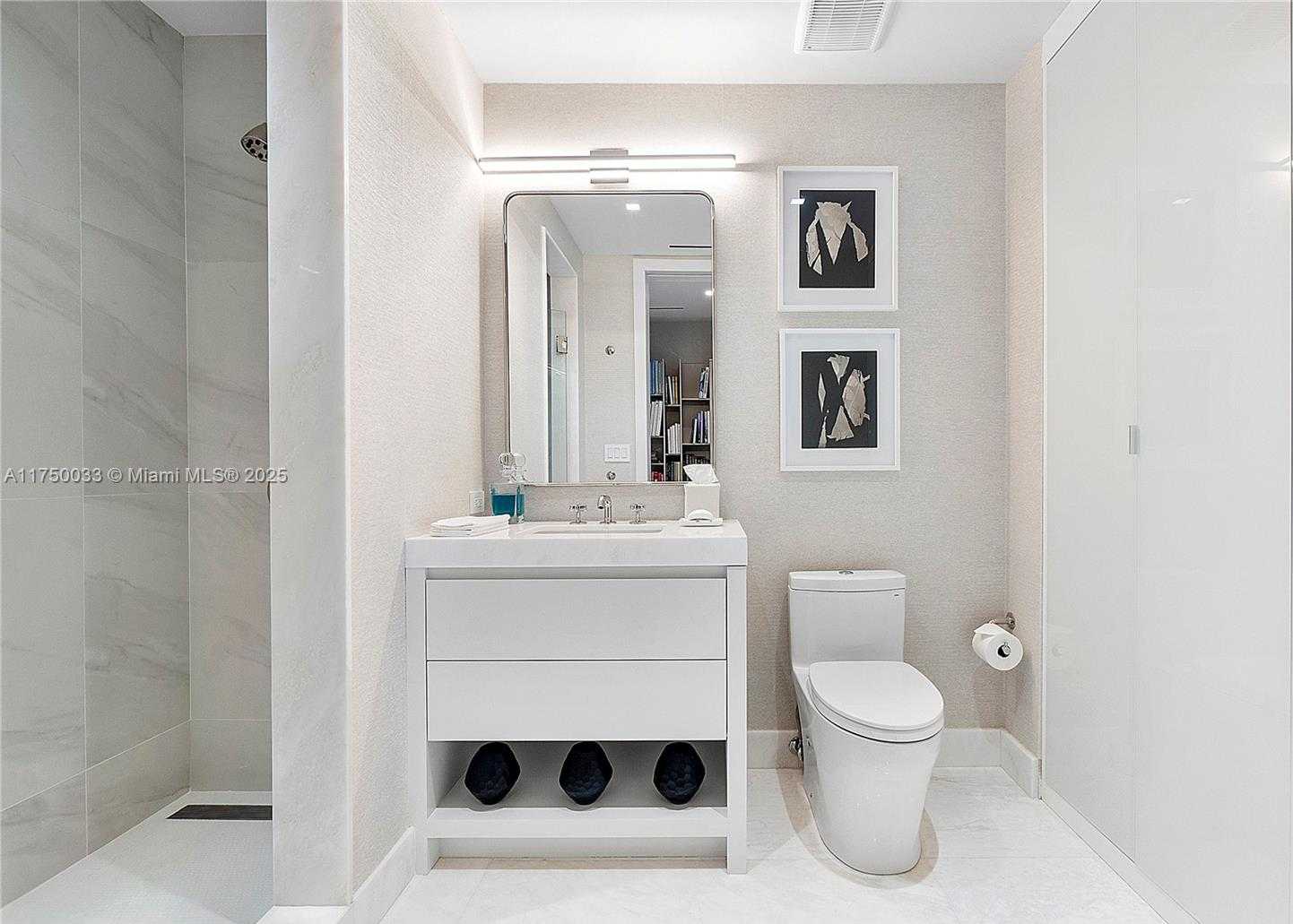 Small Image of 1425 BRICKELL AVE #42F, Miami Number 66