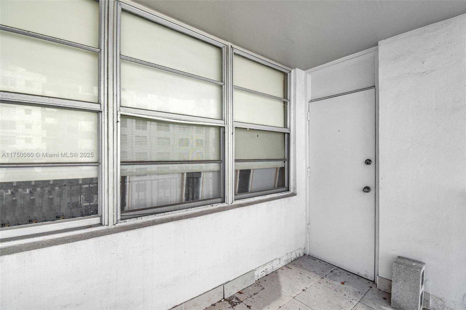 Small Image of 18051 BISCAYNE BLVD #801, Aventura Number 18