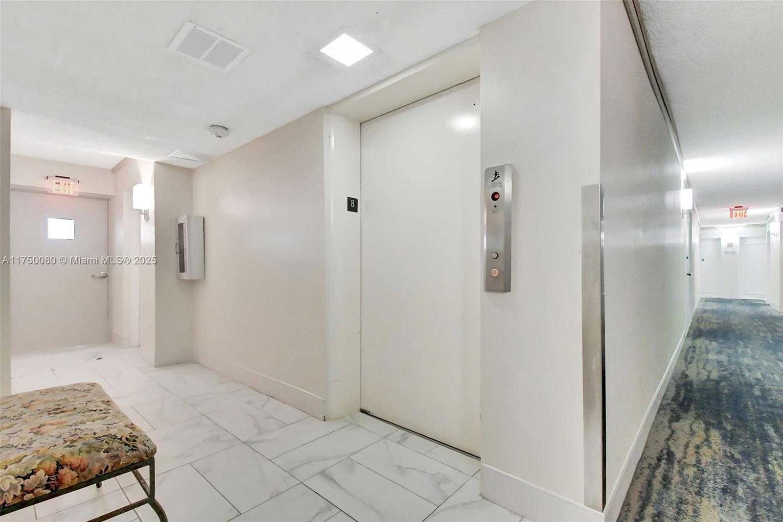Small Image of 18051 BISCAYNE BLVD #801, Aventura Number 25
