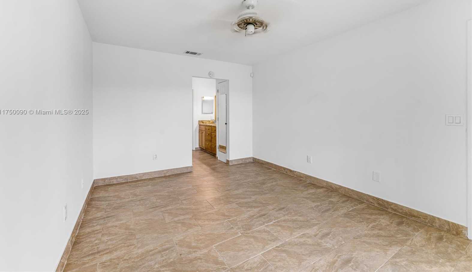 Small Image of 1303 SOUTH LIBERTY AVE #1303I, Homestead Number 15