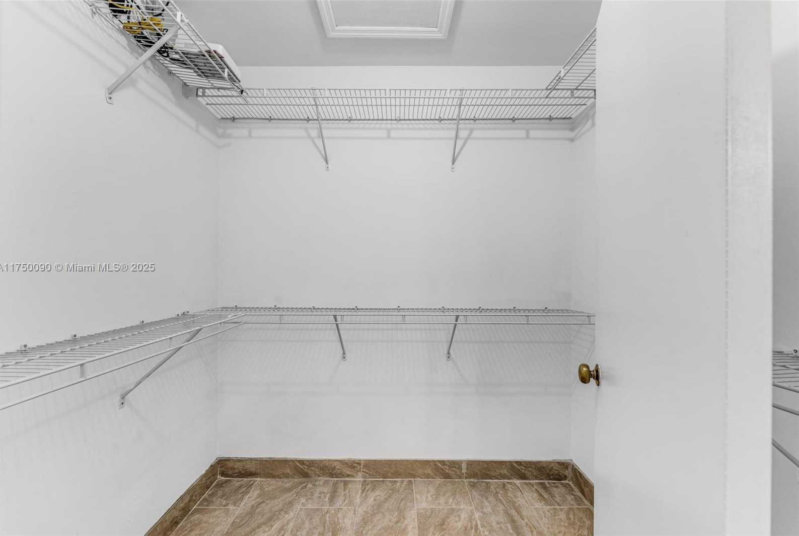 Small Image of 1303 SOUTH LIBERTY AVE #1303I, Homestead Number 19